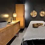 Instants D'absolu & 酒店 舍维亚克