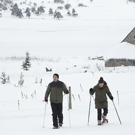 فندق Instants D'absolu & Chavagnac (Cantal)