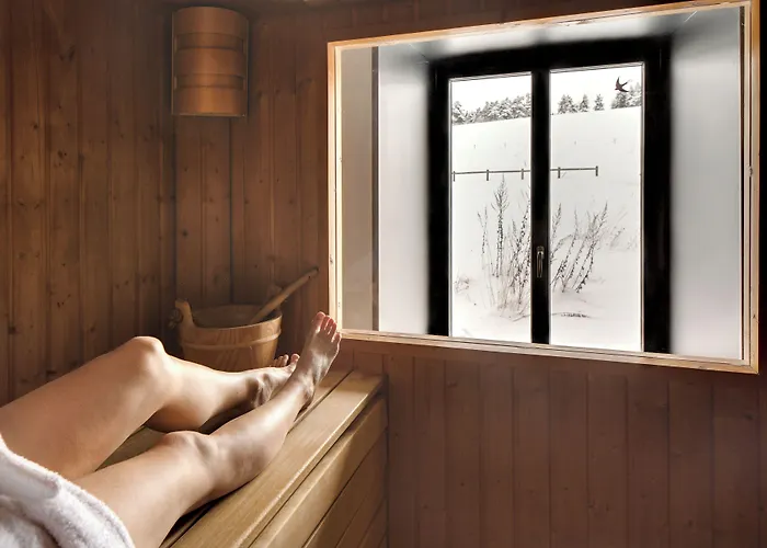 Отель Instants D'absolu & Chavagnac (Cantal)